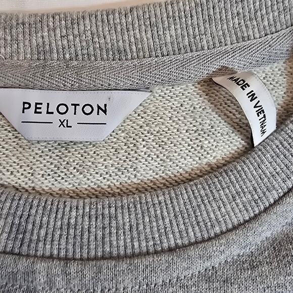 Peloton Chic Fabric Mix Pullover sweatshirt - Picture 5 of 5